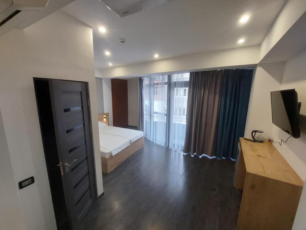 Friendly Hotel Γιερεβάν Εξωτερικό φωτογραφία