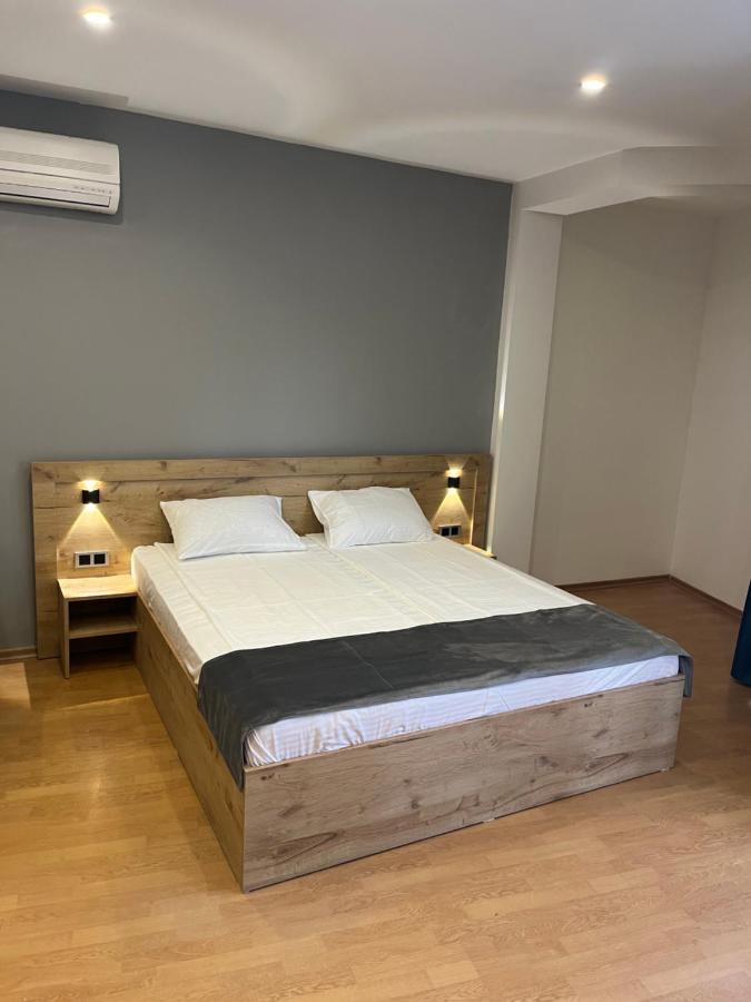 Friendly Hotel Γιερεβάν Εξωτερικό φωτογραφία
