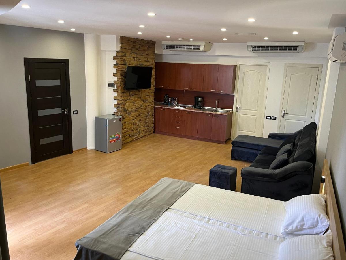 Friendly Hotel Γιερεβάν Εξωτερικό φωτογραφία