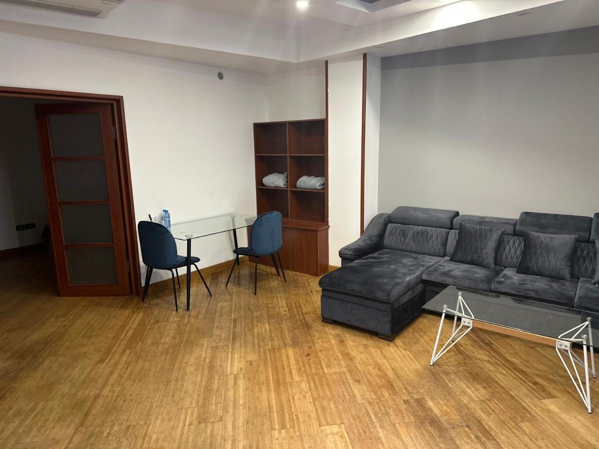 Friendly Hotel Γιερεβάν Εξωτερικό φωτογραφία